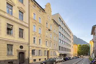 Sparkassenstraße 21